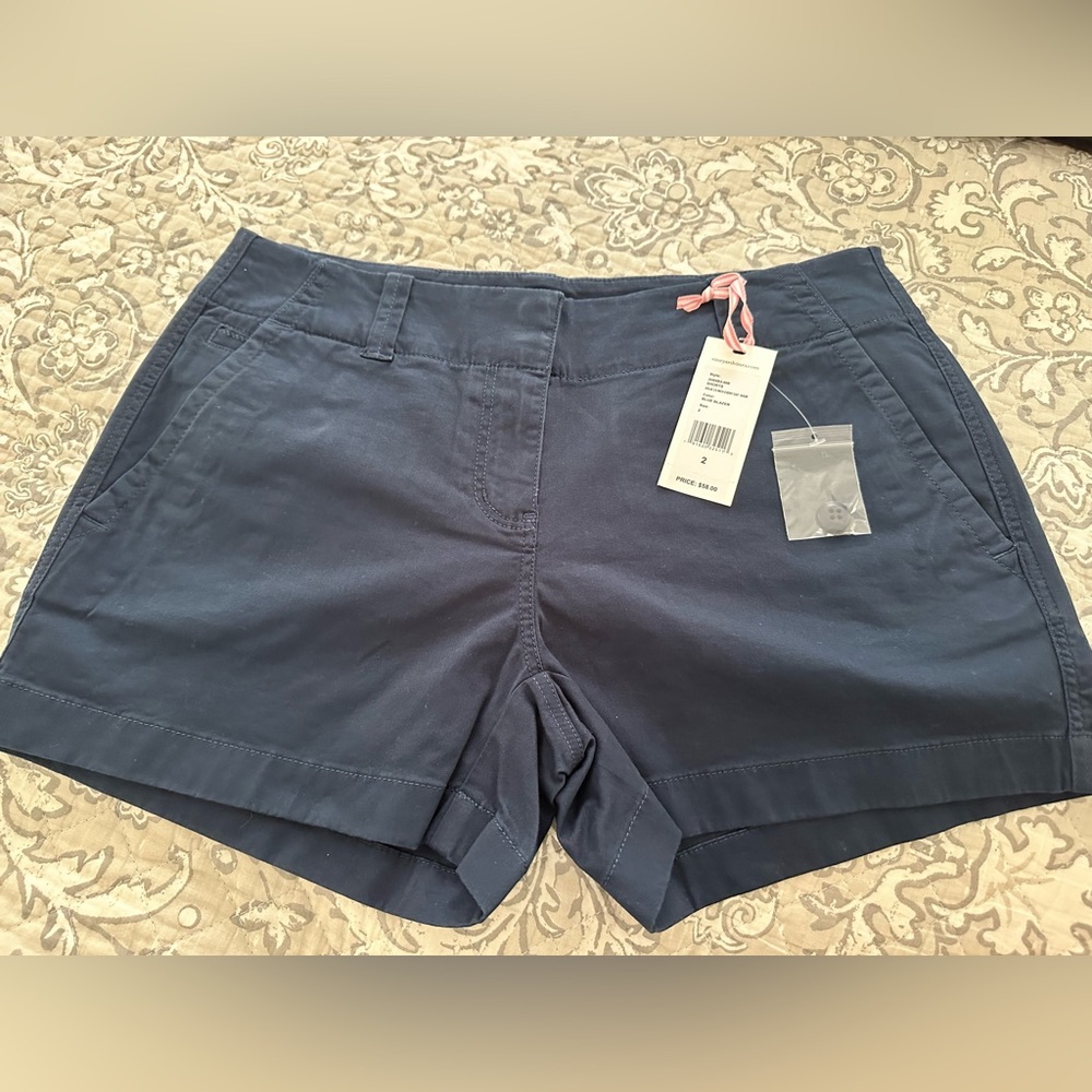 NWT Vineyard Vines 3.5 Everyday Shorts Size 2 Navy